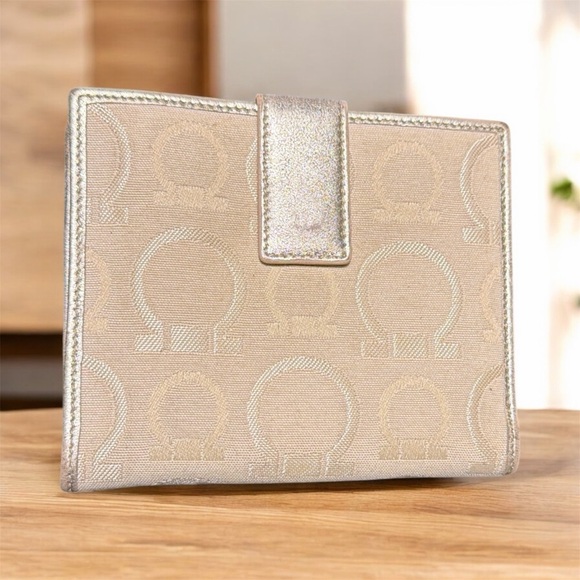 Salvatore Ferragamo Beige Wallet with Gold Accents - Picture 2 of 4
